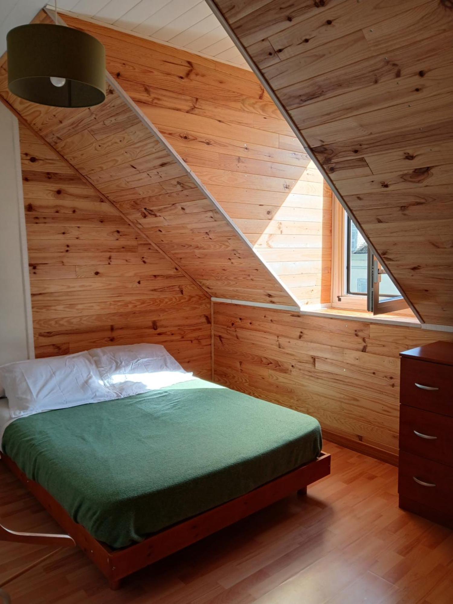 Charmant Appartement Au Centre De Bagneres-De-Bigorre Bagian luar foto